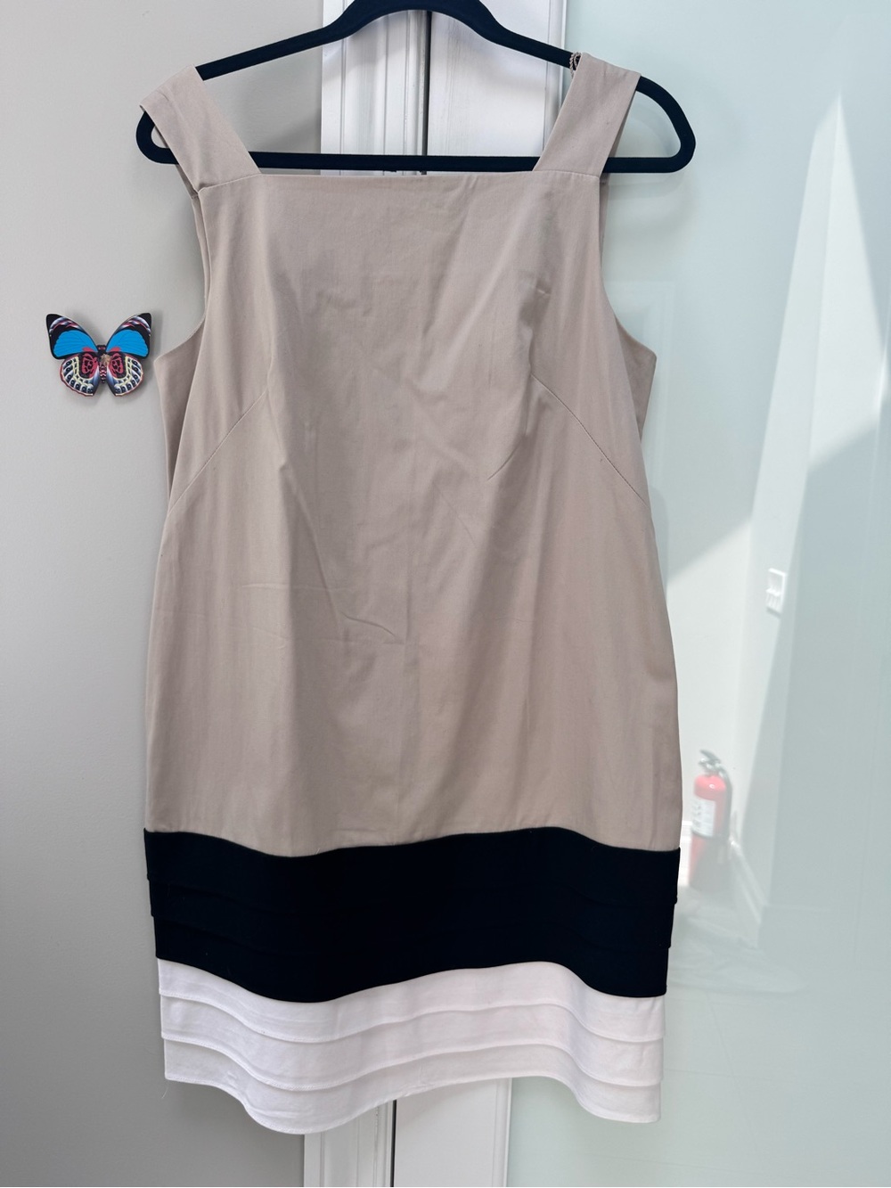 London Times Beige Sleeveless Midi Dress with Black & White Tiered Hem